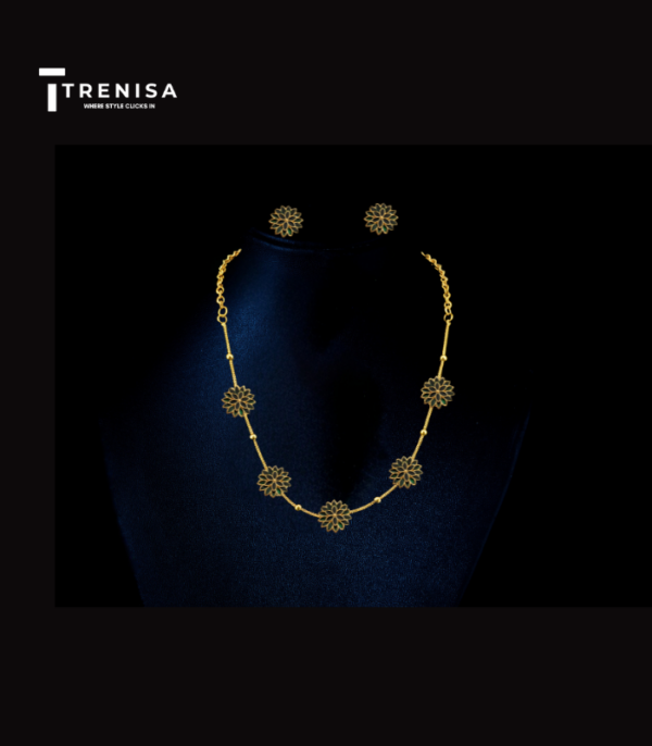 Green Floral Simple Necklace Set